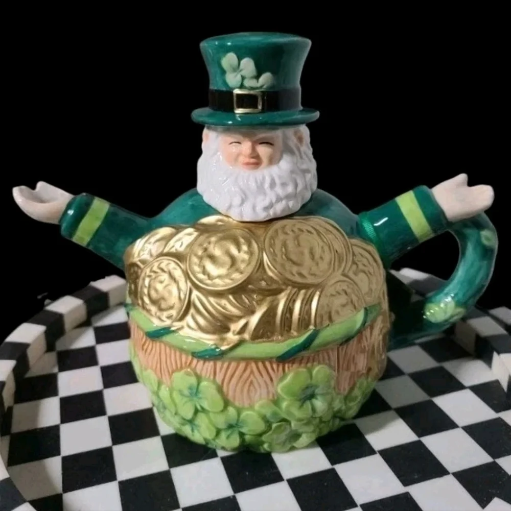 3pc St Patrick's Day Lucky Shamrock Leprechaun Pot O' Gold Teapot Sugar Creamer